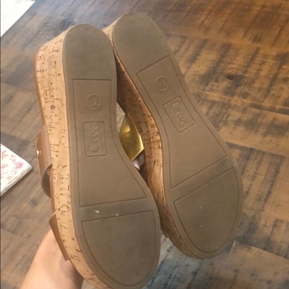 Wedges - Picture 3 of 5